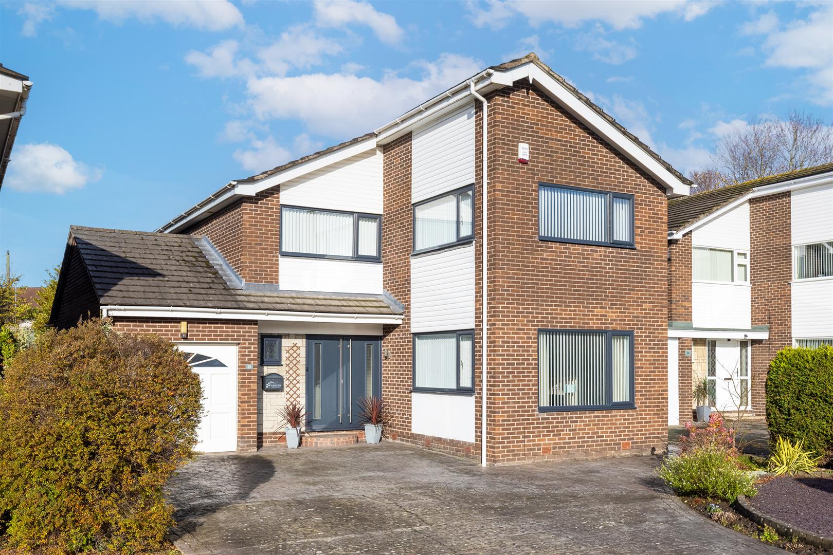 Arran Close, Woolstanwood